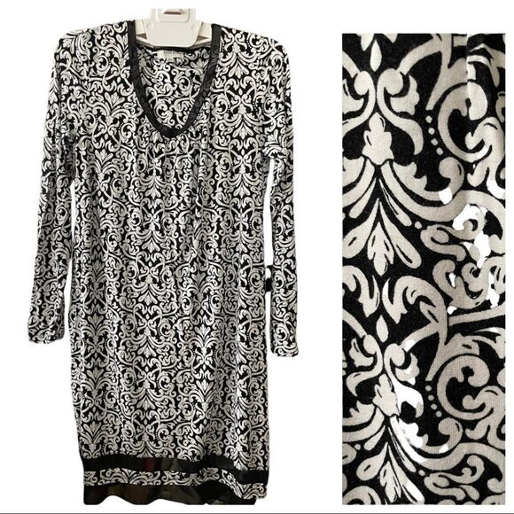 626 -LONG SLEEVE DRESS BY ANNE KLEIN - Picture 1 of 10